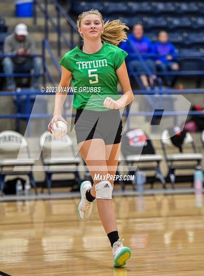 Thumbnail 3 in Tatum vs. Sabine (UIL 3A Region Bi-District) photogallery.