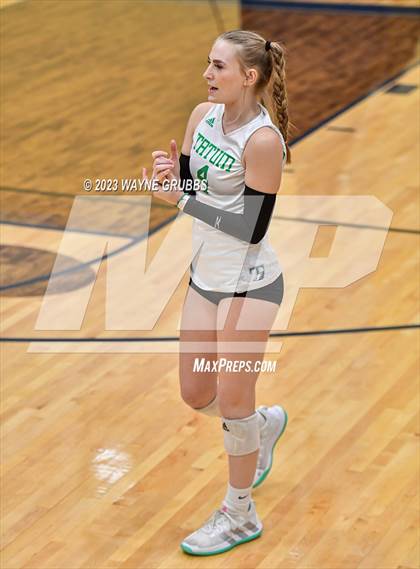 Thumbnail 3 in Tatum vs. Sabine (UIL 3A Region Bi-District) photogallery.