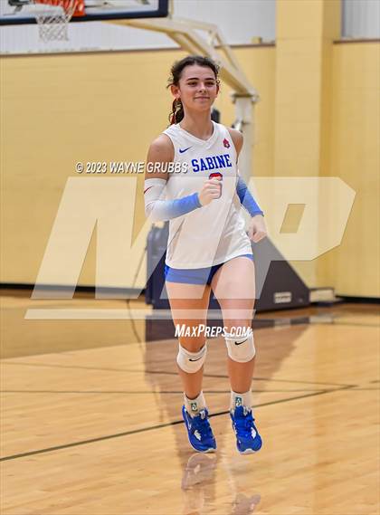 Thumbnail 3 in Tatum vs. Sabine (UIL 3A Region Bi-District) photogallery.