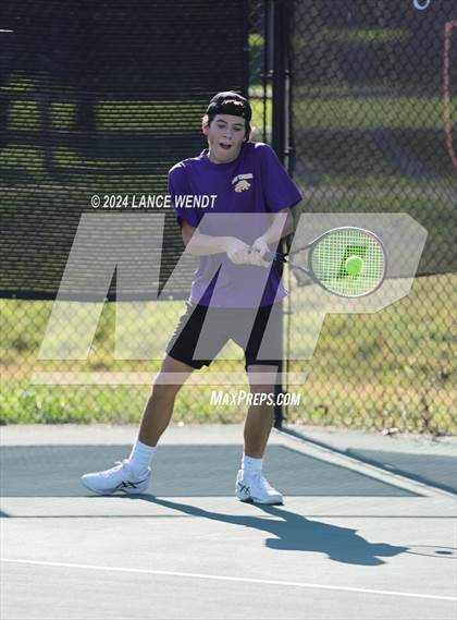 Thumbnail 1 in CHSAA 4A Region 1-Littleton photogallery.
