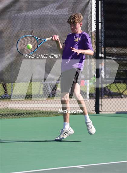 Thumbnail 1 in CHSAA 4A Region 1-Littleton photogallery.