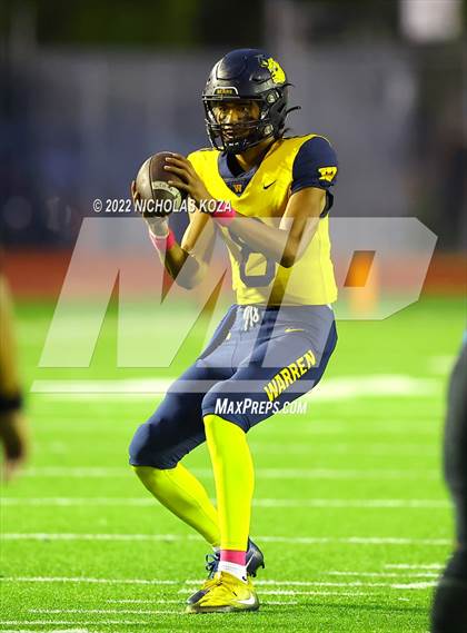 Thumbnail 2 in Warren vs. Serra photogallery.