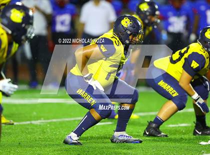 Thumbnail 2 in Warren vs. Serra photogallery.