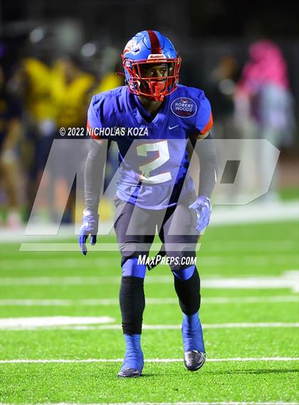 Thumbnail 2 in Warren vs. Serra photogallery.
