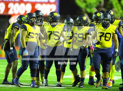 Thumbnail 3 in Warren vs. Serra photogallery.