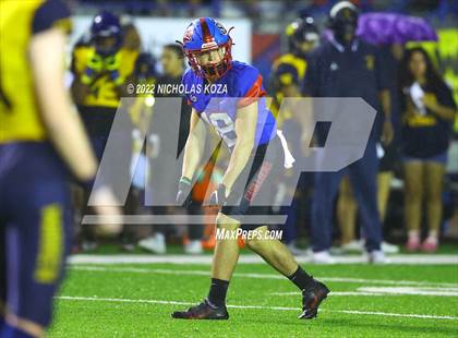 Thumbnail 1 in Warren vs. Serra photogallery.