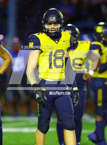 Thumbnail 3 in Warren vs. Serra photogallery.