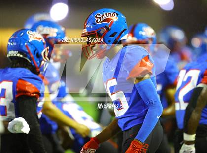 Thumbnail 3 in Warren vs. Serra photogallery.