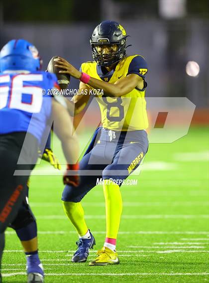 Thumbnail 1 in Warren vs. Serra photogallery.
