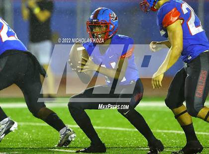 Thumbnail 2 in Warren vs. Serra photogallery.