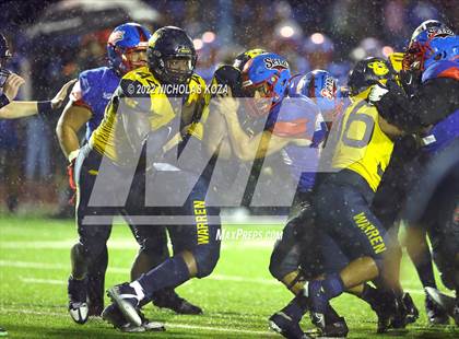 Thumbnail 3 in Warren vs. Serra photogallery.