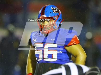Thumbnail 2 in Warren vs. Serra photogallery.