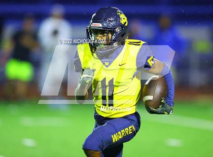 Thumbnail 2 in Warren vs. Serra photogallery.