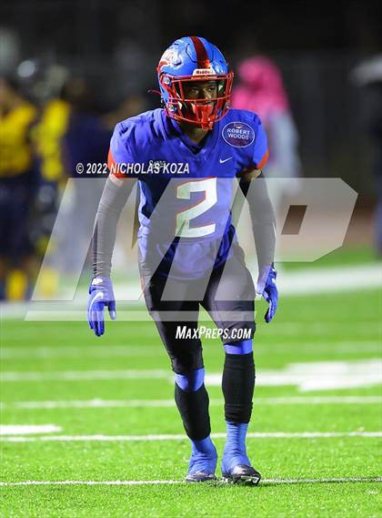 Thumbnail 3 in Warren vs. Serra photogallery.