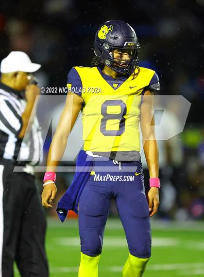 Thumbnail 3 in Warren vs. Serra photogallery.