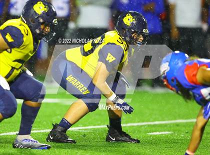 Thumbnail 1 in Warren vs. Serra photogallery.
