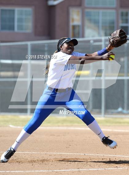 Thumbnail 2 in Norco vs. Oak Hills (Dana Housley Memorial Tournament) photogallery.