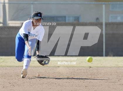 Thumbnail 1 in Norco vs. Oak Hills (Dana Housley Memorial Tournament) photogallery.