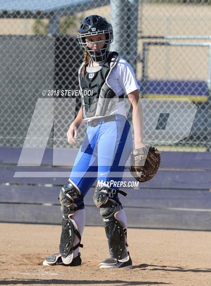 Thumbnail 2 in Norco vs. Oak Hills (Dana Housley Memorial Tournament) photogallery.