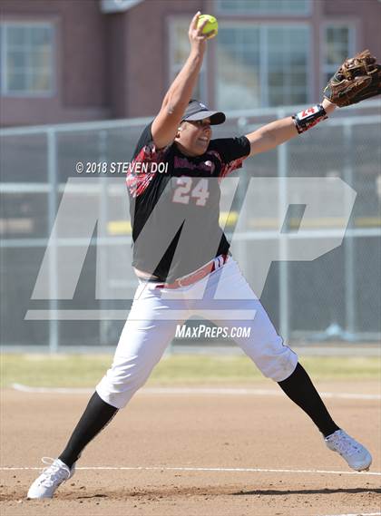Thumbnail 1 in Norco vs. Oak Hills (Dana Housley Memorial Tournament) photogallery.