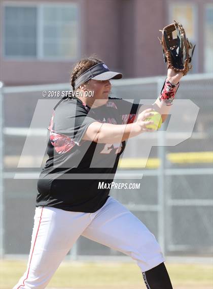 Thumbnail 3 in Norco vs. Oak Hills (Dana Housley Memorial Tournament) photogallery.