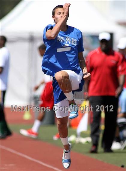 Thumbnail 3 in 45th Arcadia Invitational (Boys Field Events) photogallery.