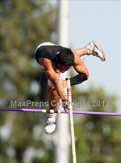 Thumbnail 2 in 45th Arcadia Invitational (Boys Field Events) photogallery.