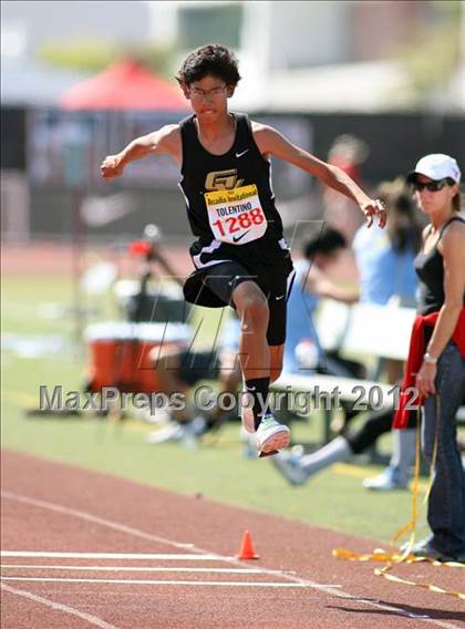 Thumbnail 2 in 45th Arcadia Invitational (Boys Field Events) photogallery.