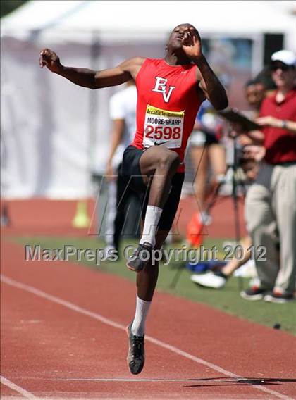 Thumbnail 1 in 45th Arcadia Invitational (Boys Field Events) photogallery.