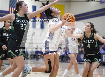 Thumbnail 3 in Holy Family vs Delta (Holy Family Tournament) photogallery.