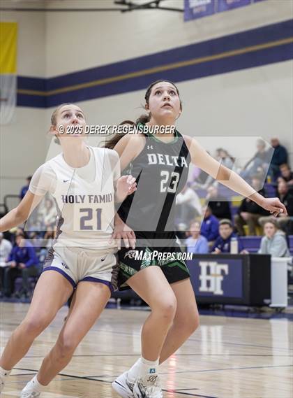 Thumbnail 1 in Holy Family vs Delta (Holy Family Tournament) photogallery.