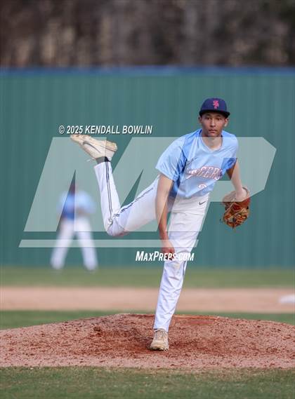 Thumbnail 2 in Lafayette vs South Panola (Water Valley Jamboree) photogallery.