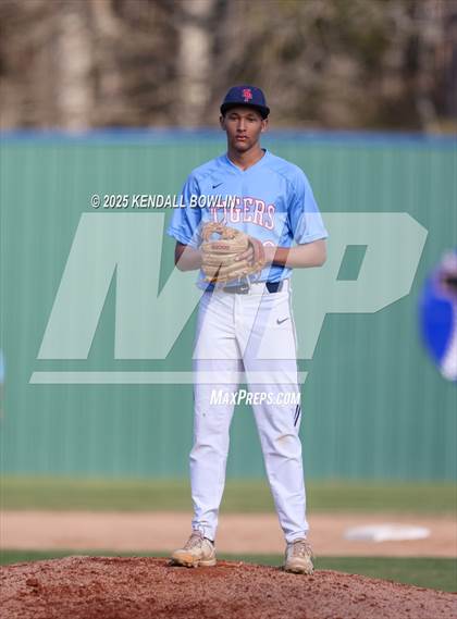 Thumbnail 1 in Lafayette vs South Panola (Water Valley Jamboree) photogallery.