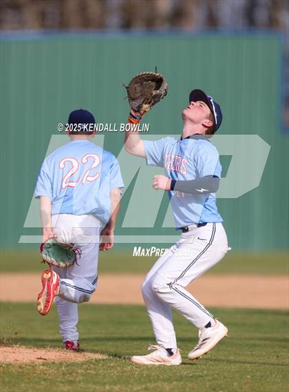 Thumbnail 2 in Lafayette vs South Panola (Water Valley Jamboree) photogallery.