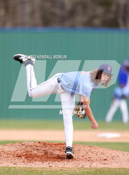 Thumbnail 2 in Lafayette vs South Panola (Water Valley Jamboree) photogallery.