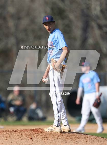 Thumbnail 2 in Lafayette vs South Panola (Water Valley Jamboree) photogallery.
