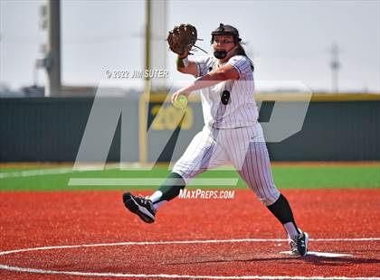 Thumbnail 3 in Troy vs Franklin (UIL 3A Area Playoff) photogallery.