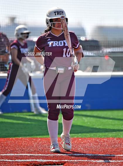 Thumbnail 2 in Troy vs Franklin (UIL 3A Area Playoff) photogallery.