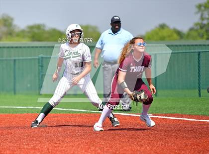 Thumbnail 1 in Troy vs Franklin (UIL 3A Area Playoff) photogallery.