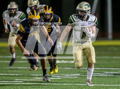 Thumbnail 1 in Red Bank Catholic @ St. John-Vianney photogallery.