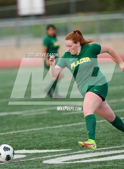Thumbnail 2 in Placer vs. Antelope (Rocklin/Whitney Invitational) photogallery.