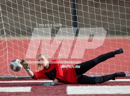 Thumbnail 2 in Placer vs. Antelope (Rocklin/Whitney Invitational) photogallery.