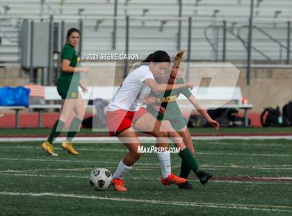 Thumbnail 2 in Placer vs. Antelope (Rocklin/Whitney Invitational) photogallery.