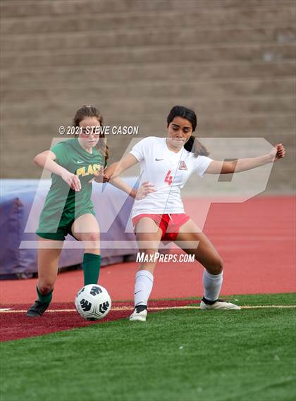 Thumbnail 2 in Placer vs. Antelope (Rocklin/Whitney Invitational) photogallery.