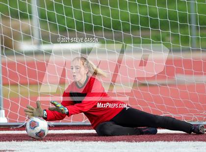 Thumbnail 2 in Placer vs. Antelope (Rocklin/Whitney Invitational) photogallery.