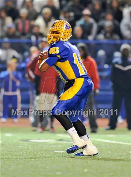 Thumbnail 2 in St. Mary's @ Grant (CIF SJS D2 Semifinal) photogallery.
