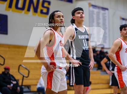 Thumbnail 3 in Merced vs. Hanford West photogallery.