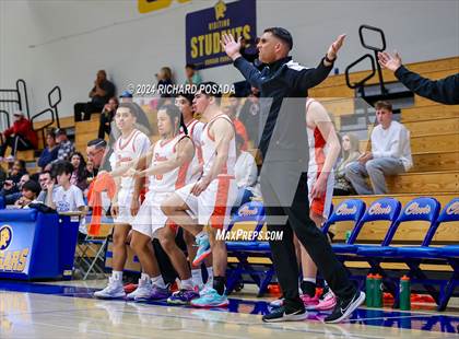 Thumbnail 2 in Merced vs. Hanford West photogallery.