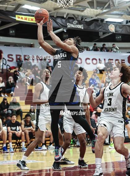 Thumbnail 1 in IMG Academy vs Link Academy (Spalding Hoophall Classic) photogallery.