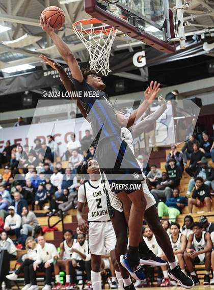 Thumbnail 3 in IMG Academy vs Link Academy (Spalding Hoophall Classic) photogallery.